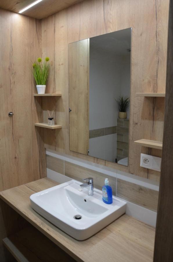 Visit Sauna Klinovec Loučná pod Klínovcem Екстериор снимка